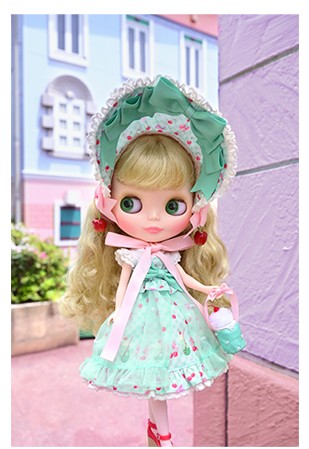 TOPSHOP限定ネオブライス『クリーミーチェリースイートハート』