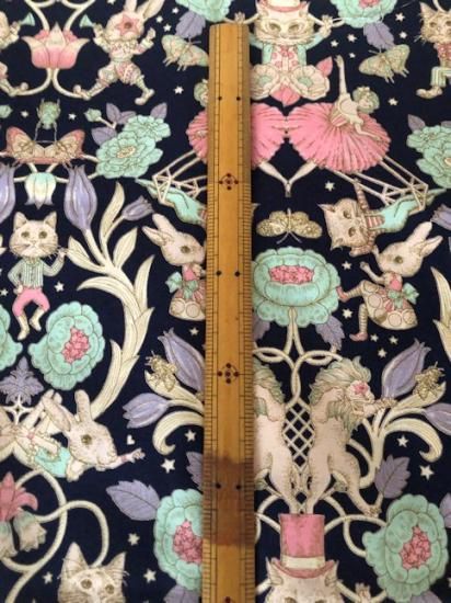 ジョリーフルール　カットクロス　紺地　布幅×50㎝